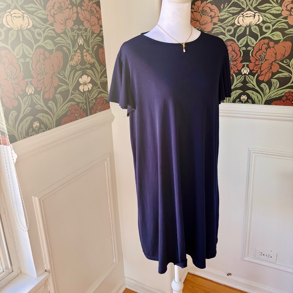 Flowy Cap Sleeve Mini Dress 🦋 - Picture 3 of 5